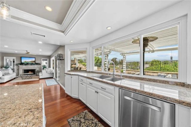 23472 Via Chiripa, Mission Viejo, CA 92691