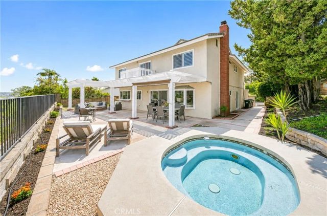 23472 Via Chiripa, Mission Viejo, CA 92691