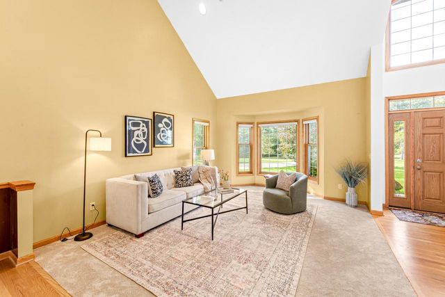 9414 N Pearlette LANE, Brown Deer, WI 53223