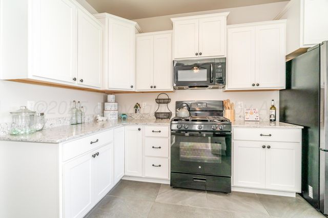 1301 RIESLING Way, Amarillo, TX 79124