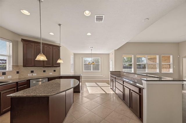 1807 Brighton Brook Lane, Pearland, TX 77581