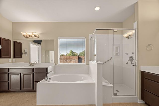 1807 Brighton Brook Lane, Pearland, TX 77581