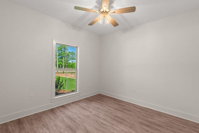 68 Ratcliff Rd., Sumrall, MS 39482