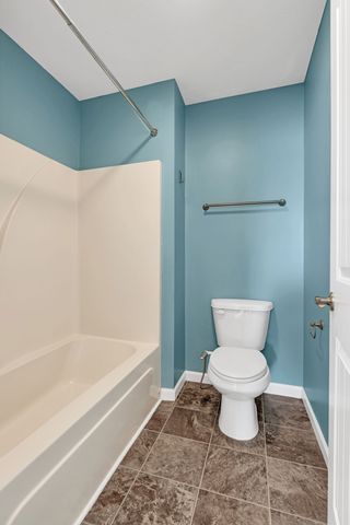 2417 New Holland Cir, Murfreesboro, TN 37128