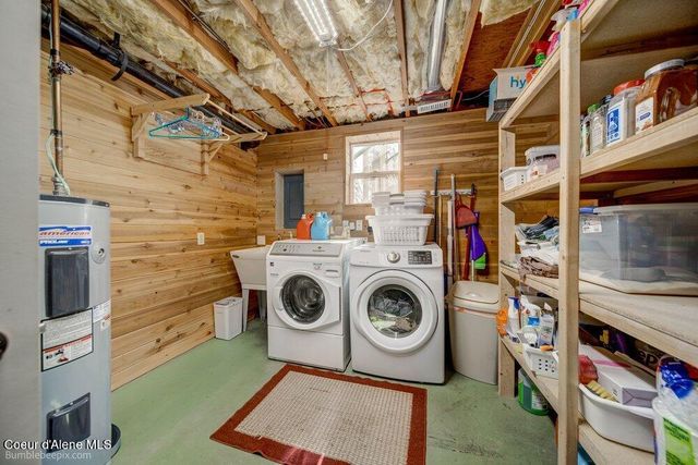 4180 E Evergreen Dr, Post Falls, ID 83854