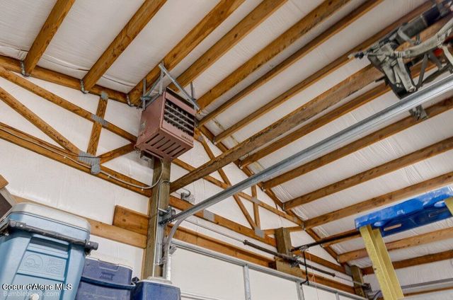 4180 E Evergreen Dr, Post Falls, ID 83854