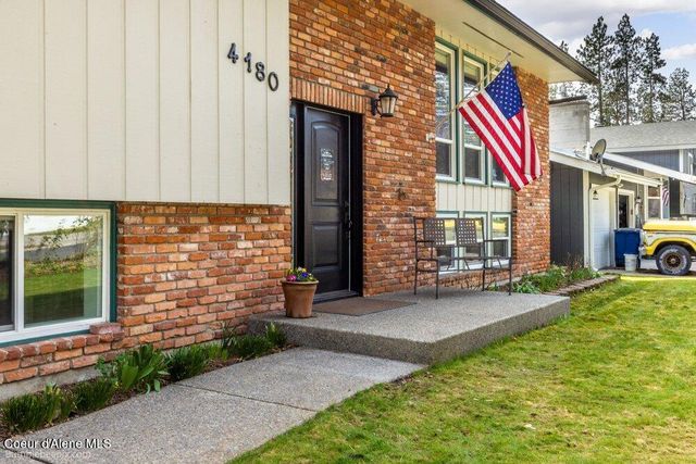 4180 E Evergreen Dr, Post Falls, ID 83854