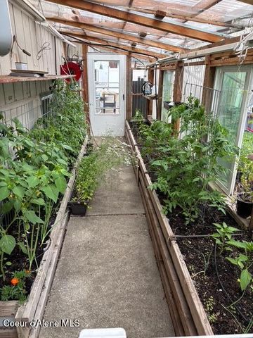 4180 E Evergreen Dr, Post Falls, ID 83854