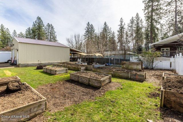 4180 E Evergreen Dr, Post Falls, ID 83854