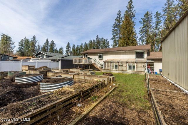 4180 E Evergreen Dr, Post Falls, ID 83854
