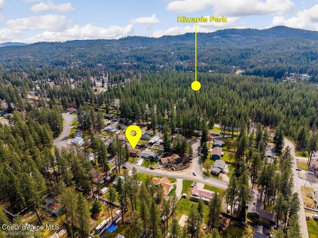 4180 E Evergreen Dr, Post Falls, ID 83854