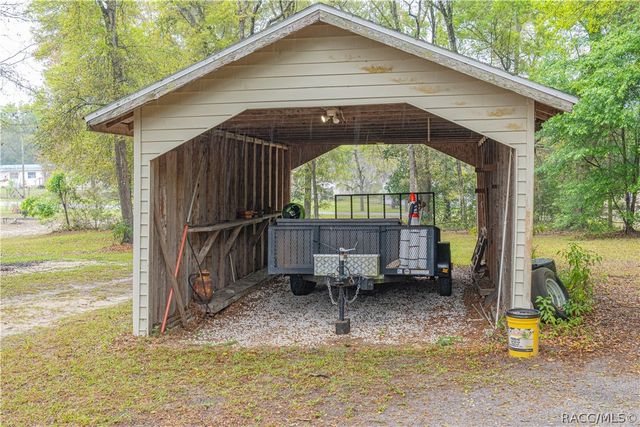 2727 E Center Street, Inverness, FL 34453