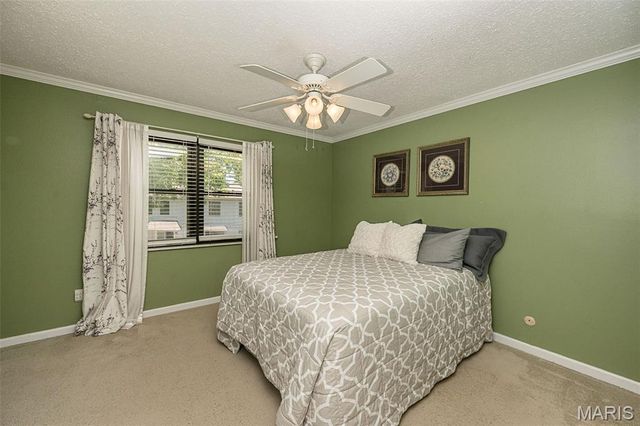 2370 Hidden Meadow Lane, Ballwin, MO 63021