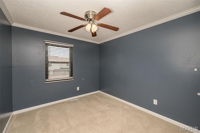 2370 Hidden Meadow Lane, Ballwin, MO 63021