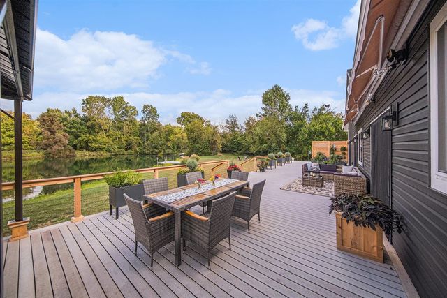 7914 Stony Lake Road, Jackson, MI 49201