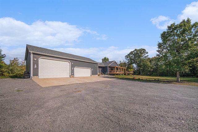7914 Stony Lake Road, Jackson, MI 49201