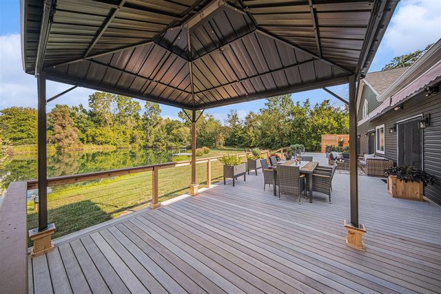 7914 Stony Lake Road, Jackson, MI 49201