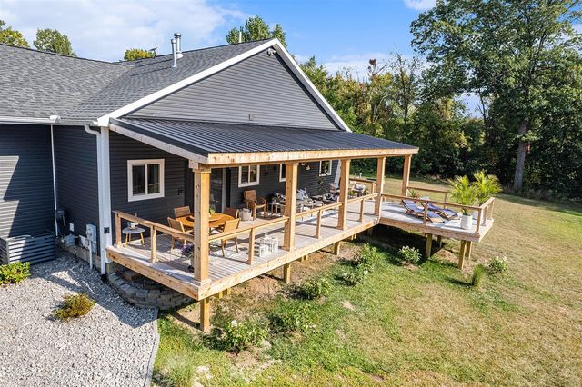 7914 Stony Lake Road, Jackson, MI 49201