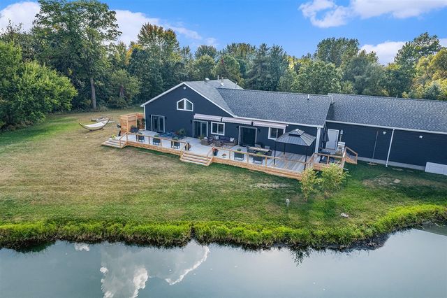 7914 Stony Lake Road, Jackson, MI 49201