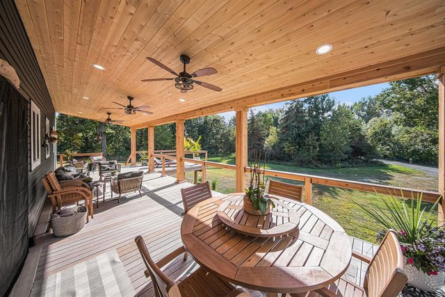 7914 Stony Lake Road, Jackson, MI 49201