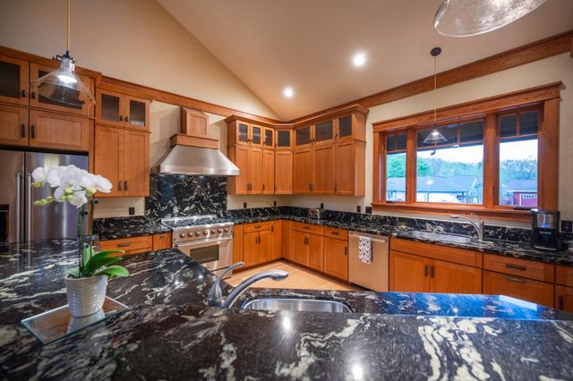 831 Rocky Hill Rd, Murphys, CA 95247