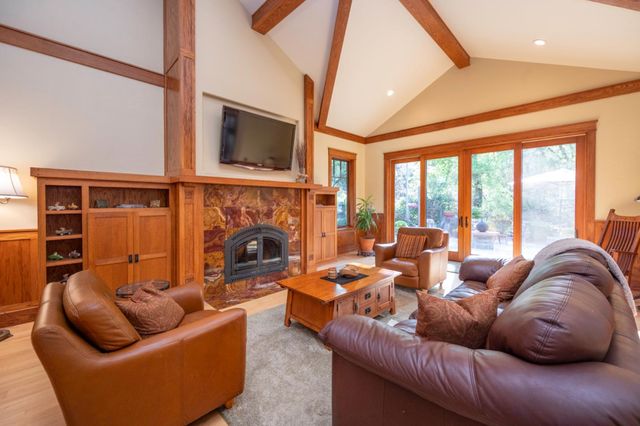 831 Rocky Hill Rd, Murphys, CA 95247