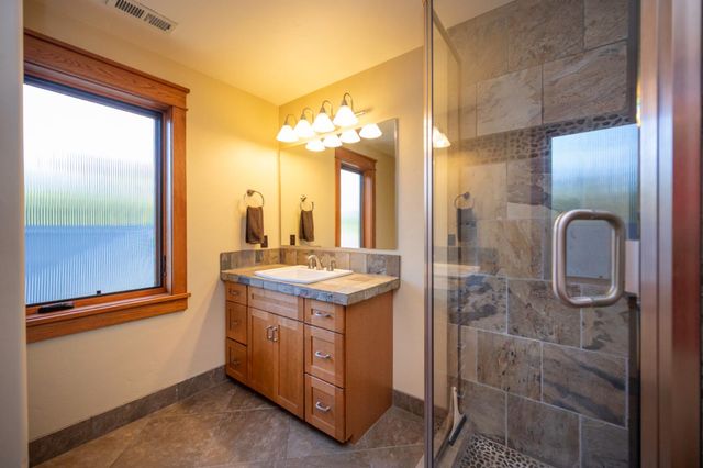 831 Rocky Hill Rd, Murphys, CA 95247