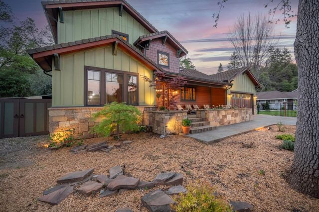 831 Rocky Hill Rd, Murphys, CA 95247