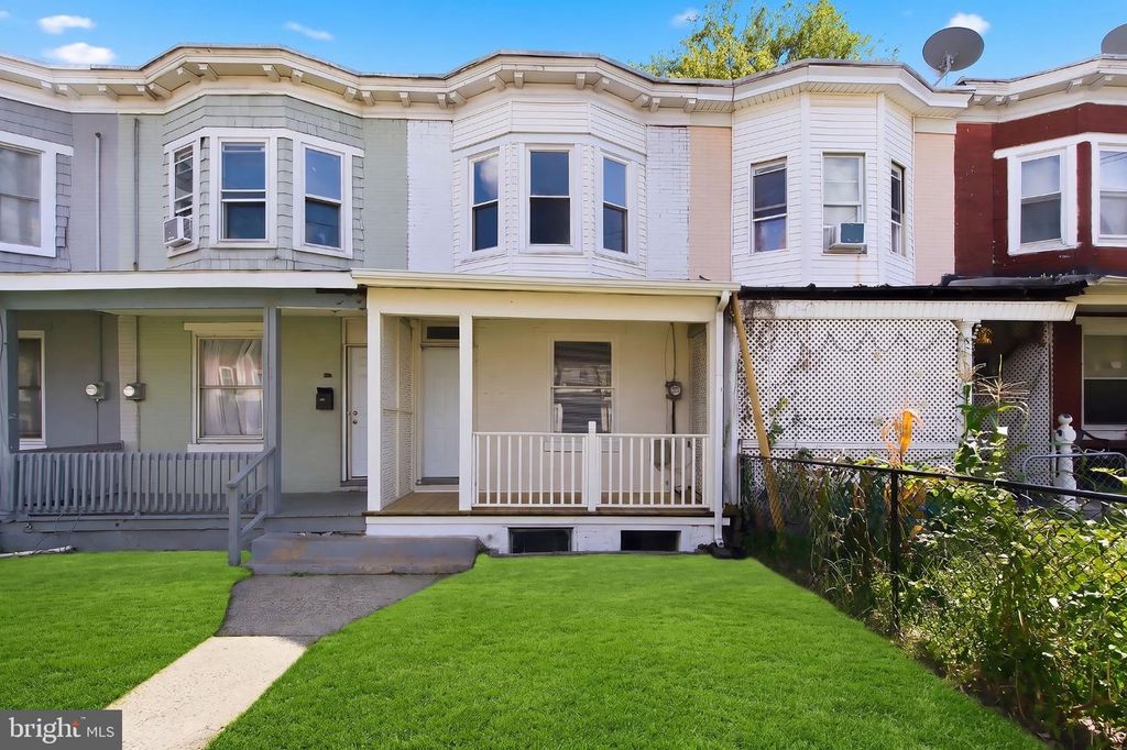 1127 NOTTINGHAM WAY, Hamilton, NJ 08609