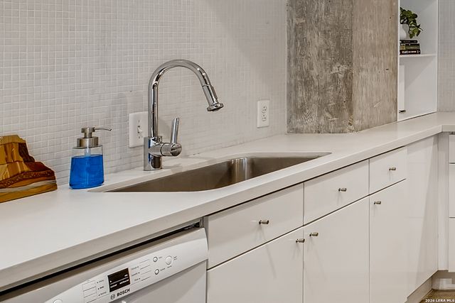 1115 S Alamo St Unit 2205, San Antonio, TX 78210