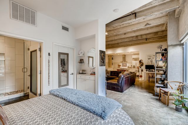 1115 S Alamo St Unit 2205, San Antonio, TX 78210