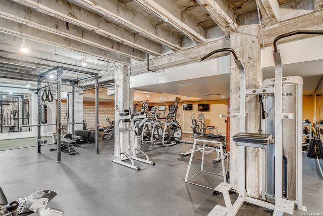 1115 S Alamo St Unit 2205, San Antonio, TX 78210