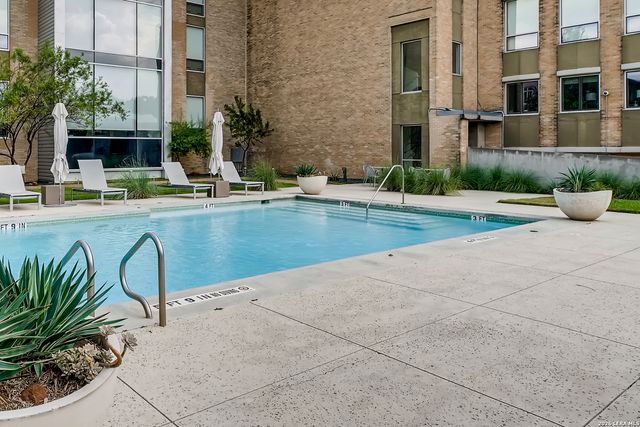 1115 S Alamo St Unit 2205, San Antonio, TX 78210