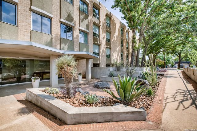 1115 S Alamo St Unit 2205, San Antonio, TX 78210