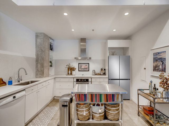 1115 S Alamo St Unit 2205, San Antonio, TX 78210