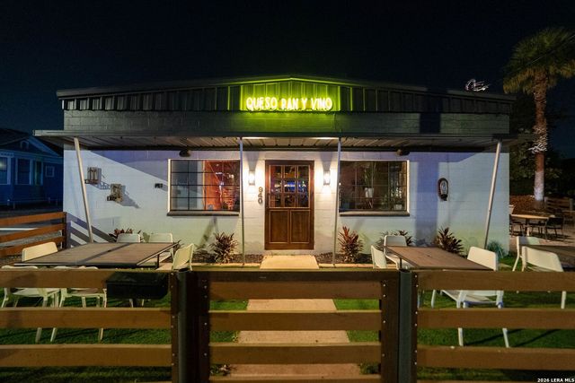 1115 S Alamo St Unit 2205, San Antonio, TX 78210