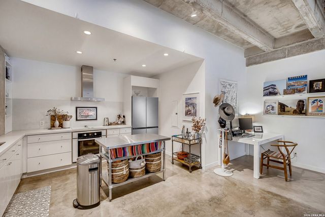 1115 S Alamo St Unit 2205, San Antonio, TX 78210