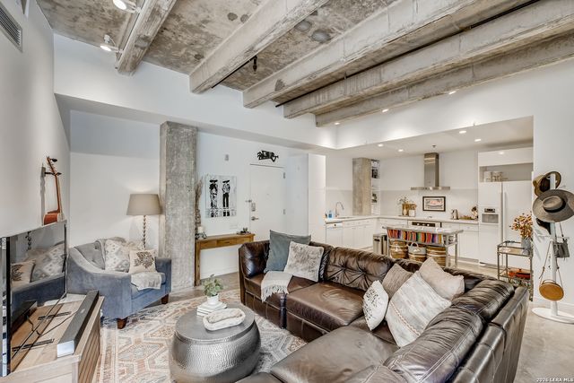 1115 S Alamo St Unit 2205, San Antonio, TX 78210