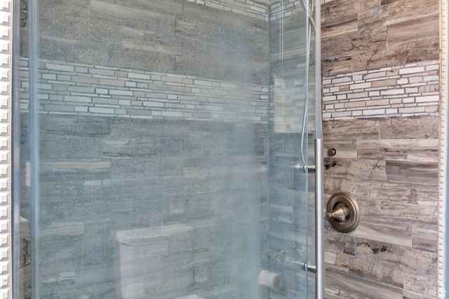 1016 N 325 W, Harrisville, UT 84404