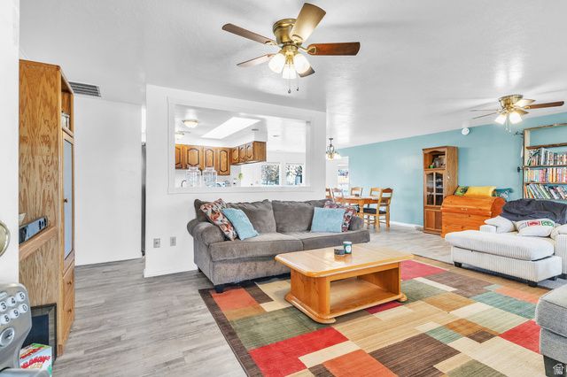 1016 N 325 W, Harrisville, UT 84404