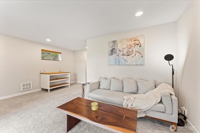 12418 2nd Place SW, Burien, WA 98146