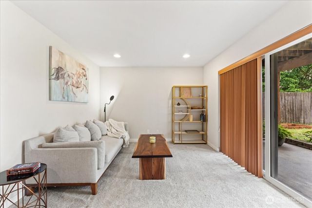 12418 2nd Place SW, Burien, WA 98146