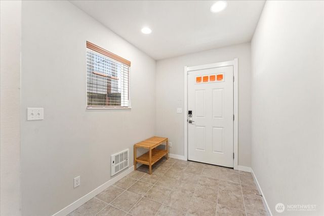 12418 2nd Place SW, Burien, WA 98146