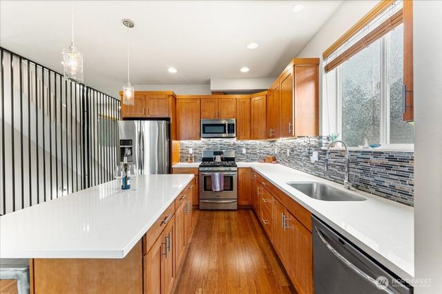 12418 2nd Place SW, Burien, WA 98146