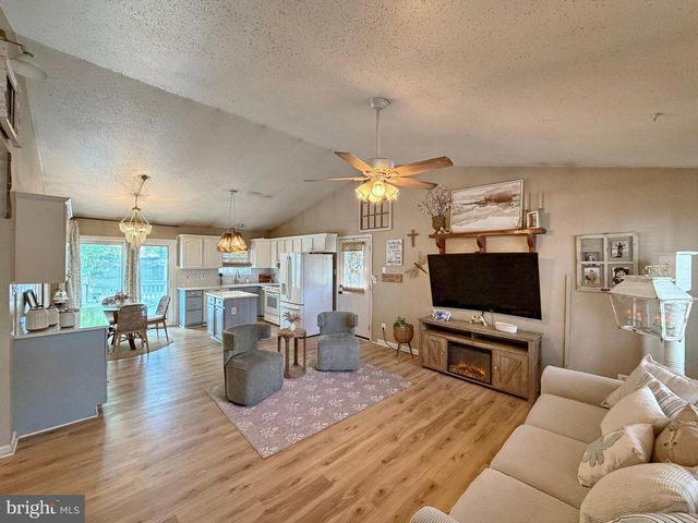 16842 ATKINSON RD, Cobb Island, MD 20625