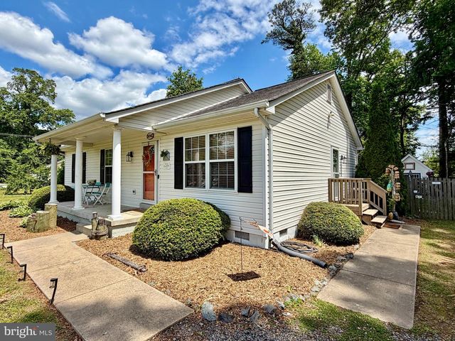 16842 ATKINSON RD, Cobb Island, MD 20625