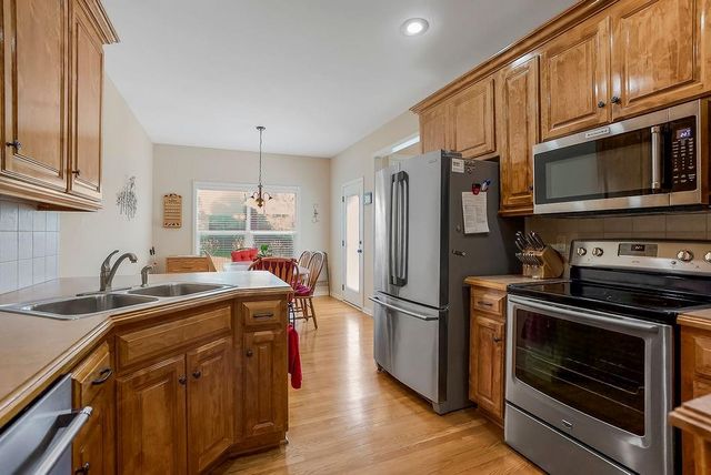 841 E Lanesfield Street, Gardner, KS 66030