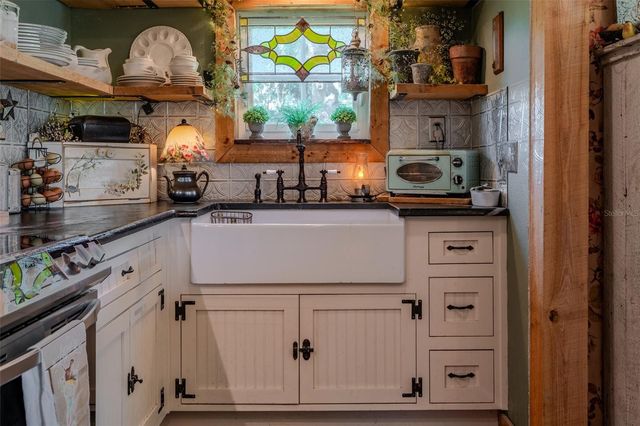 2242 CR 543, Sumterville, FL 33585