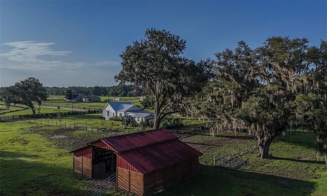 2242 CR 543, Sumterville, FL 33585