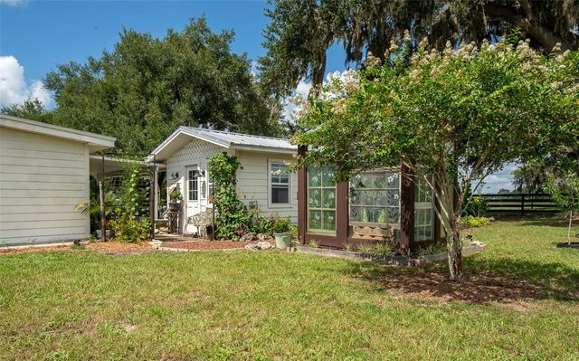 2242 CR 543, Sumterville, FL 33585